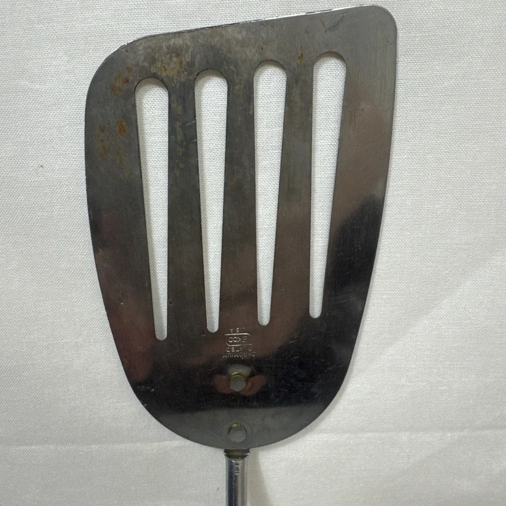 EKCO CHROMIUM PLATED Vintage Long Angle Blade SLOTTED SPATULA TURNER UTENSIL